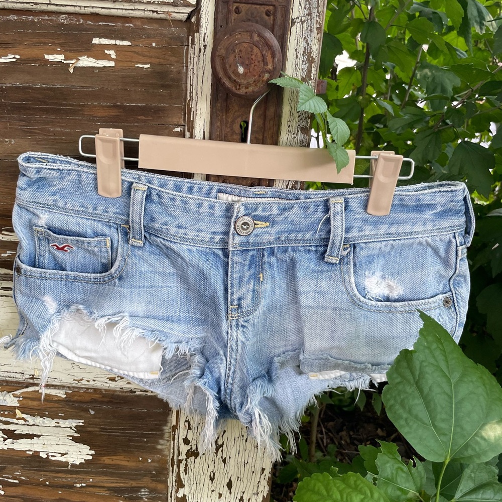 Y2K Hollister mini jean shorts